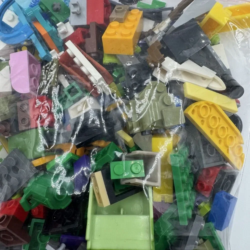 LEGO Minifigures Building Bricks Bulk Lot Mixed Themes Colors Plastic 3+